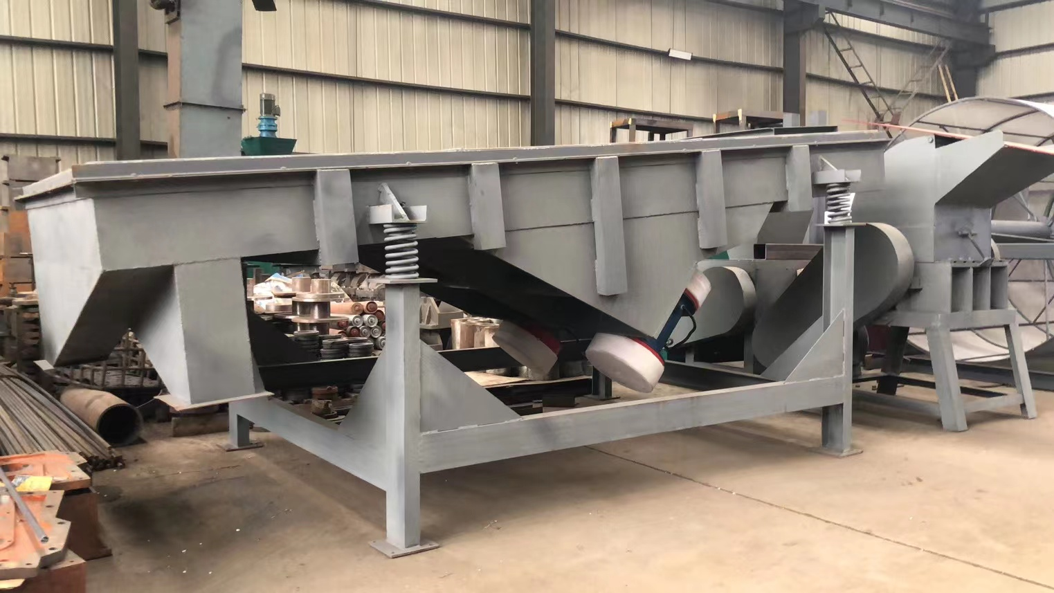 振動(dòng)篩分機(jī)